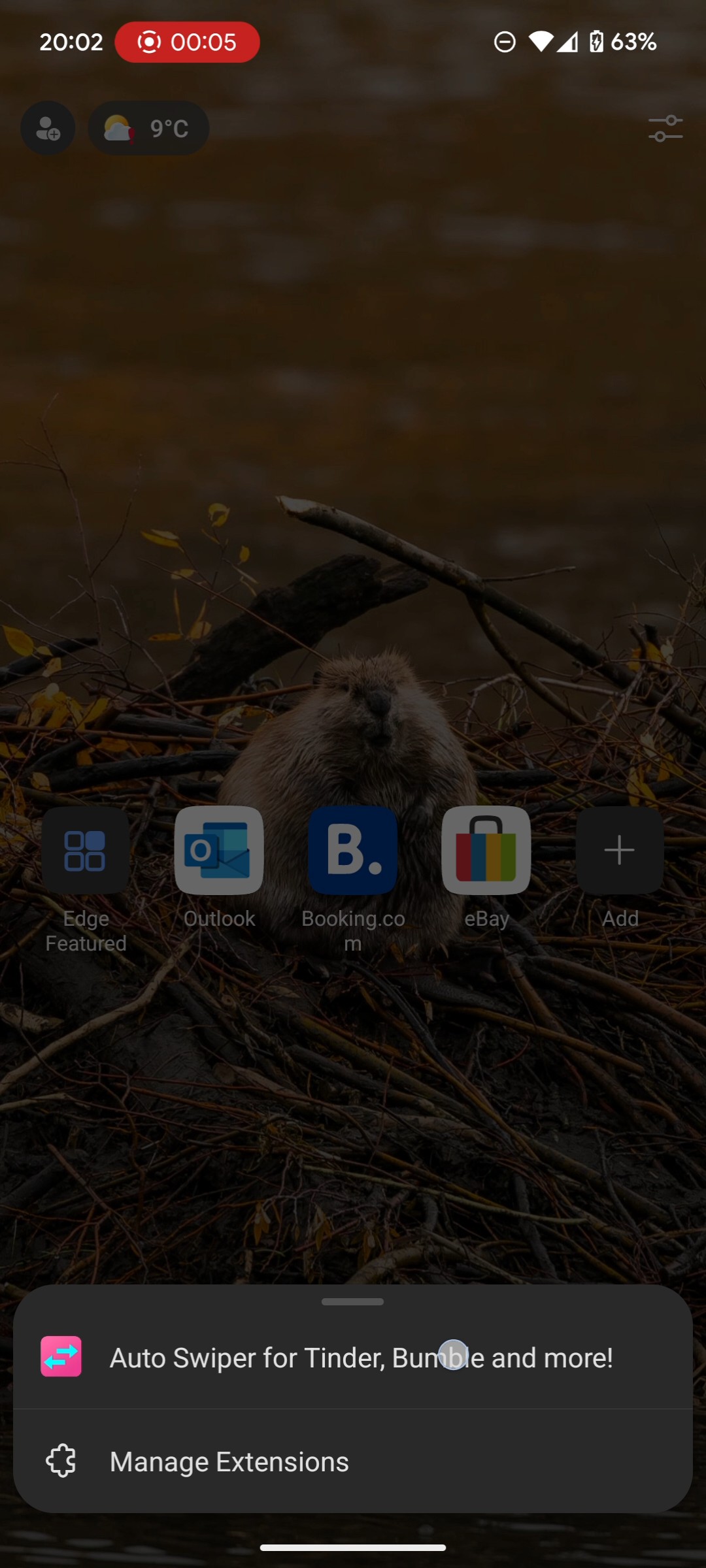 Edge Extensions List with Auto Swiper